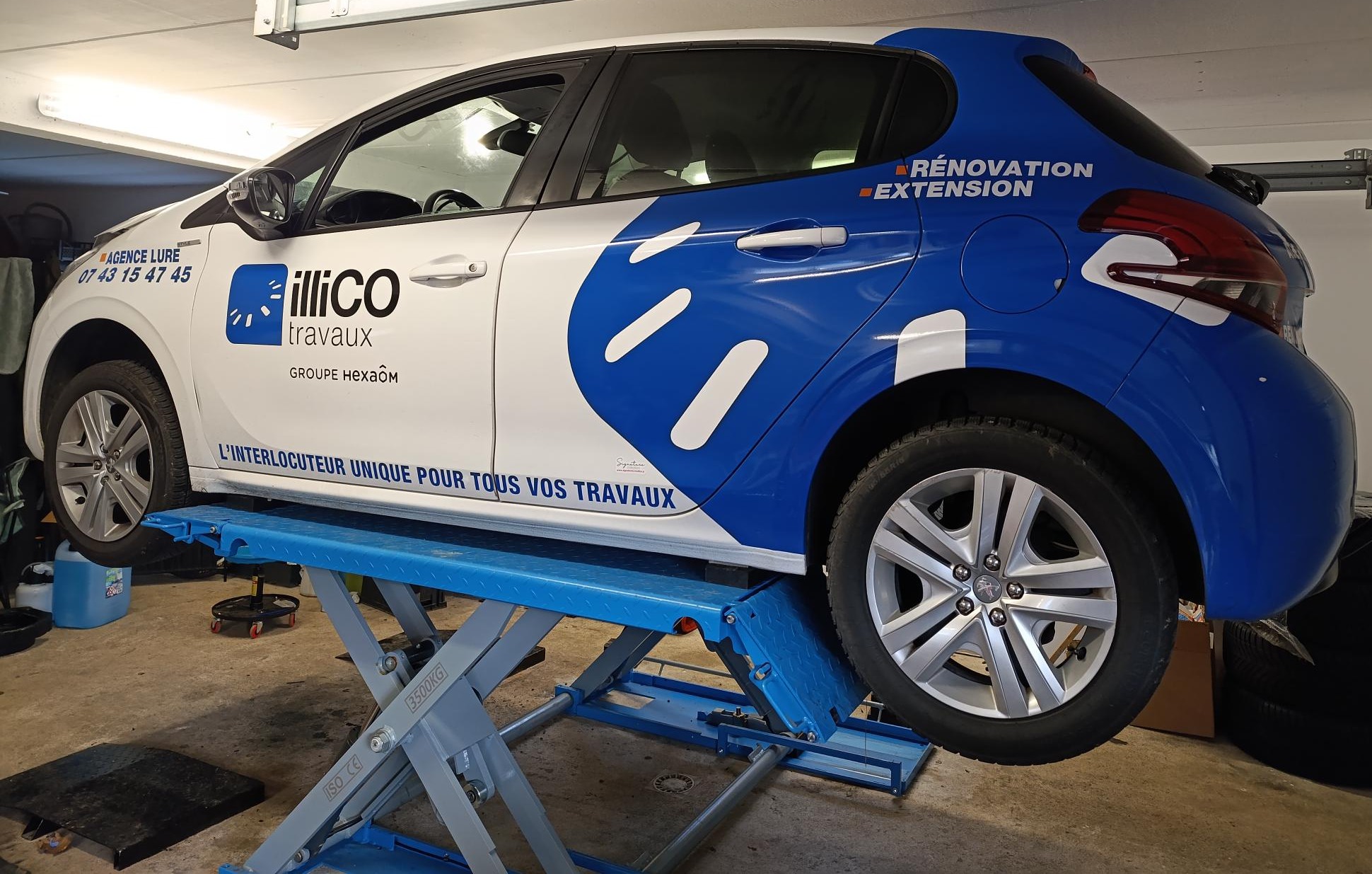 Changement de courroie sur Peugeot 208 1.2L Puretech